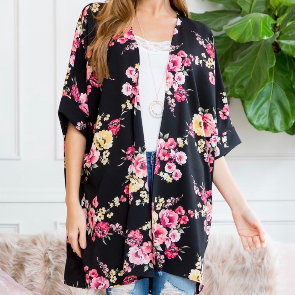 Floral Woven Kimono